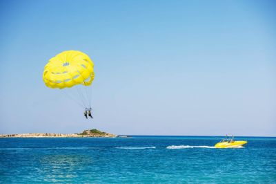 Parasailing over Orient Beach