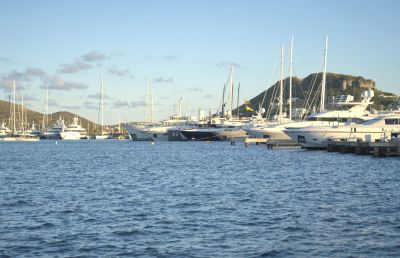 Simpson Bay Mega Yachts